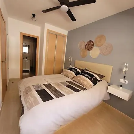 Elegante Piso Con Terraza, Garaje, Piscina Y Ac *