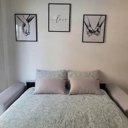 Elegante Piso Con Terraza, Garaje, Piscina Y Ac Appartamento